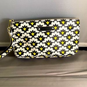 Vera Bradley Faux Leather wristlet